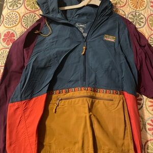 L.L. Bean MultiColor Size Large Hoodie